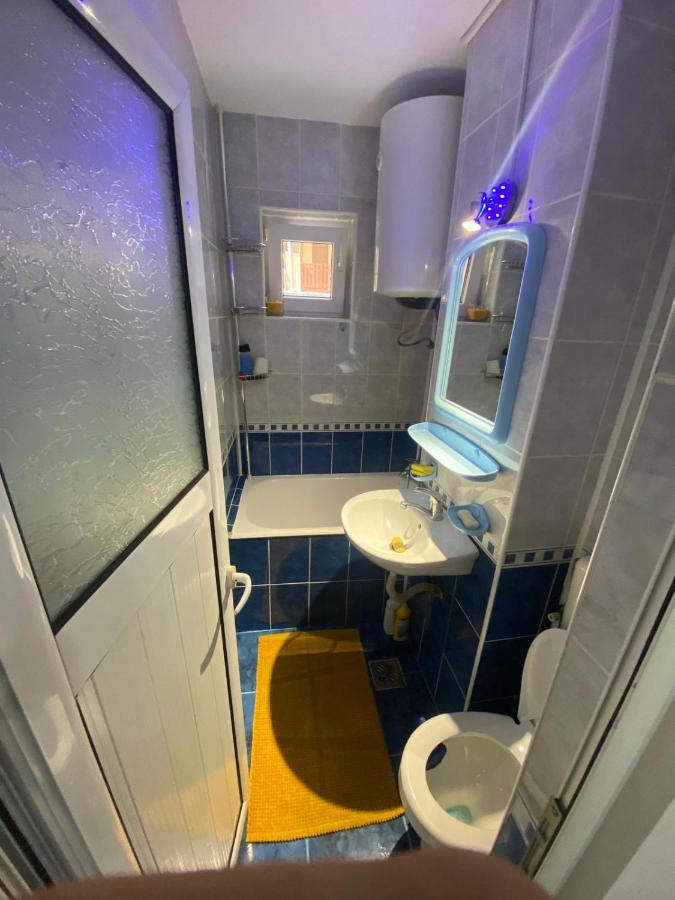 Andi 1-Apartament 2 Camere Herkulesfürdő Kültér fotó
